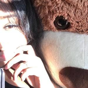 Meet your Posher, Toni